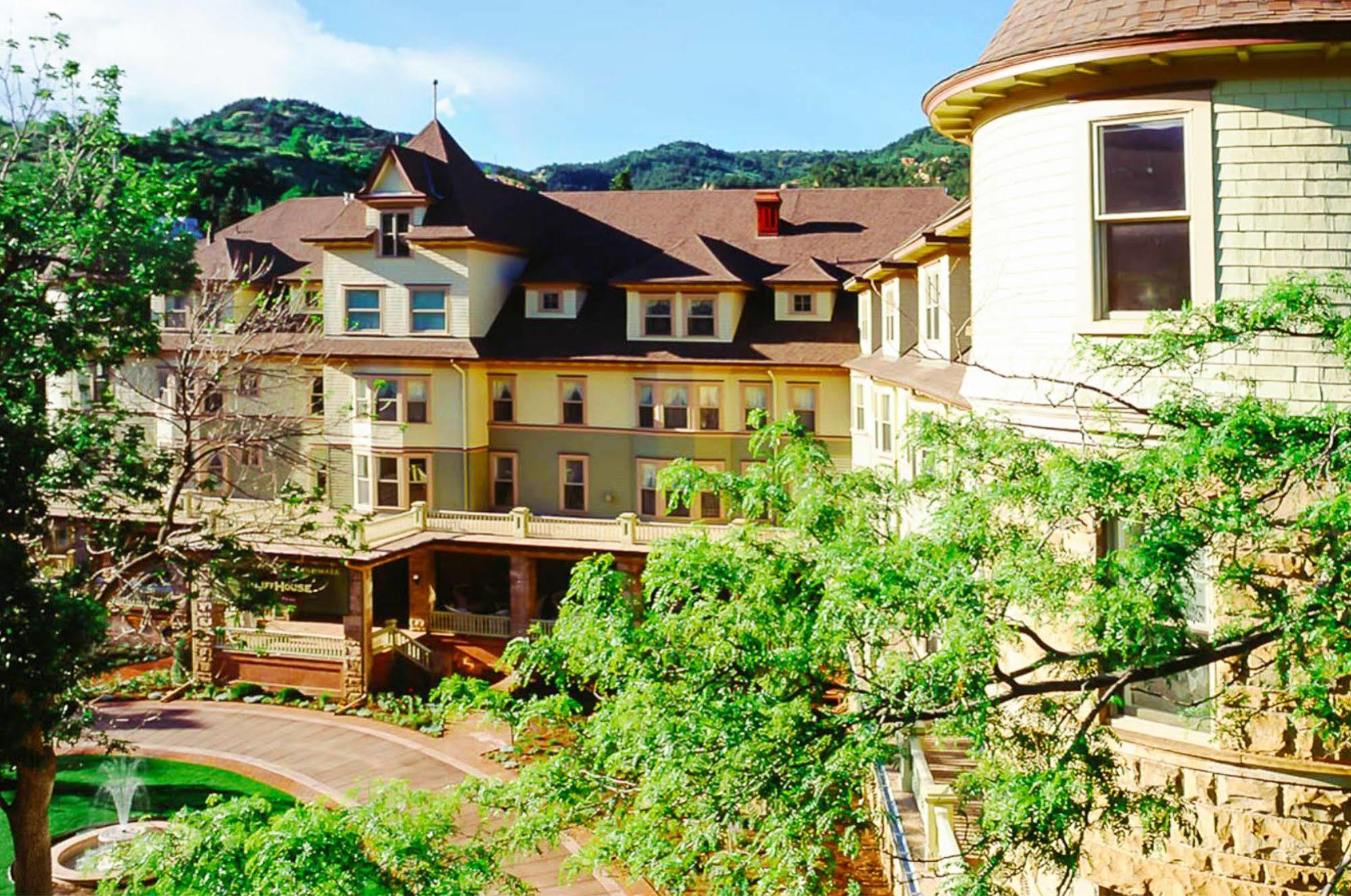 Cliff House At Pikes Peak Ξενοδοχείο Manitou Springs Εξωτερικό φωτογραφία